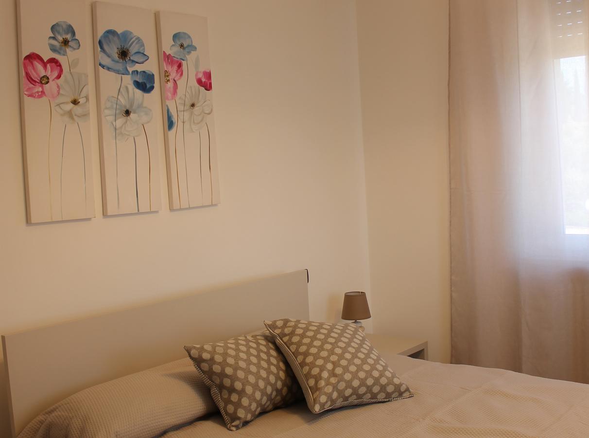 Apartamento Poggio Di Pastrengo Exterior foto