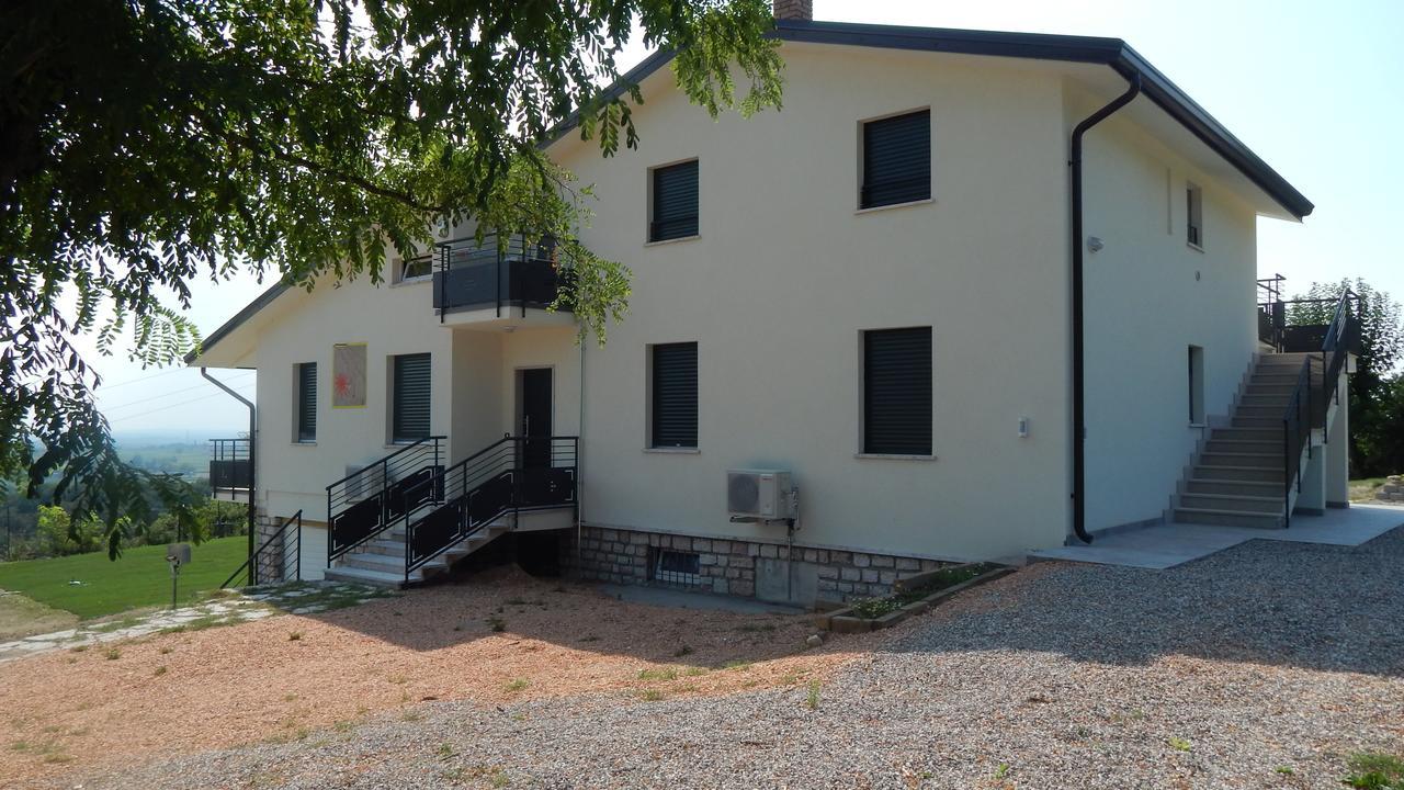 Apartamento Poggio Di Pastrengo Exterior foto