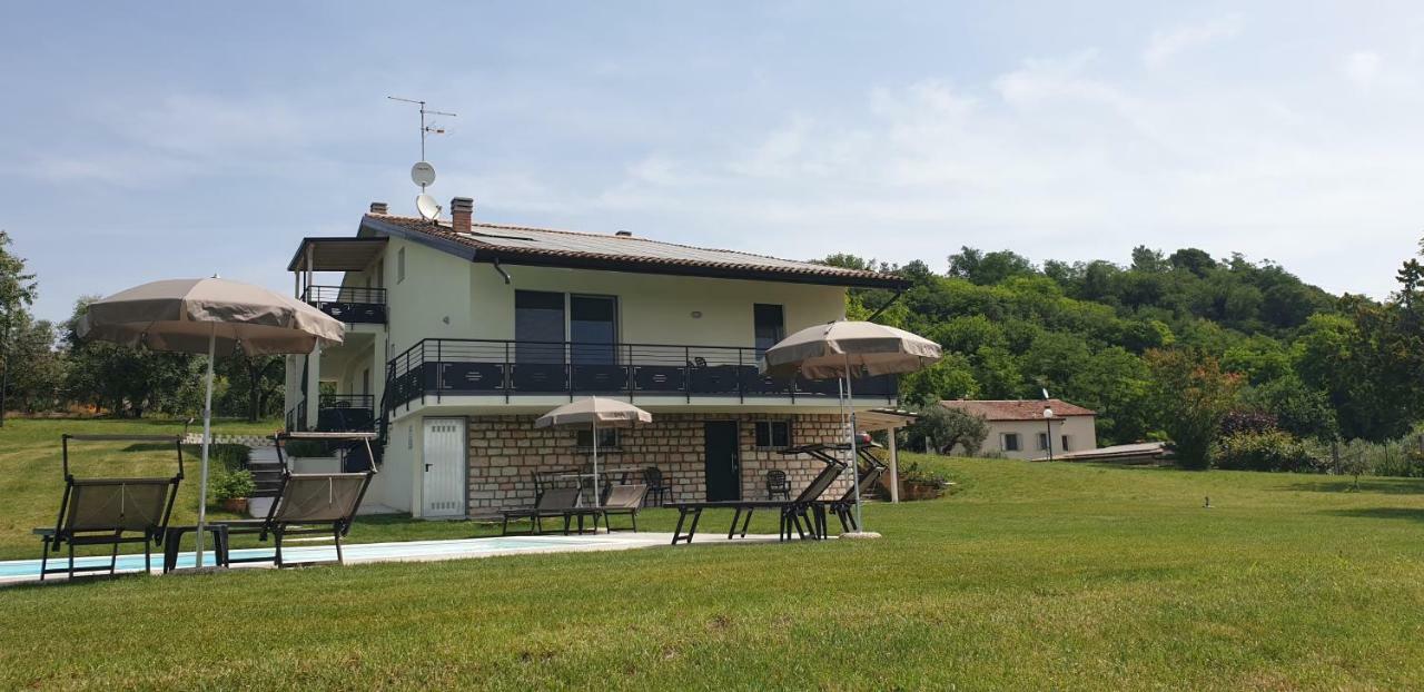 Apartamento Poggio Di Pastrengo Exterior foto
