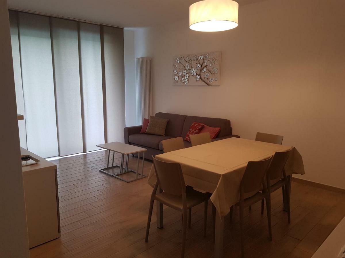 Apartamento Poggio Di Pastrengo Exterior foto