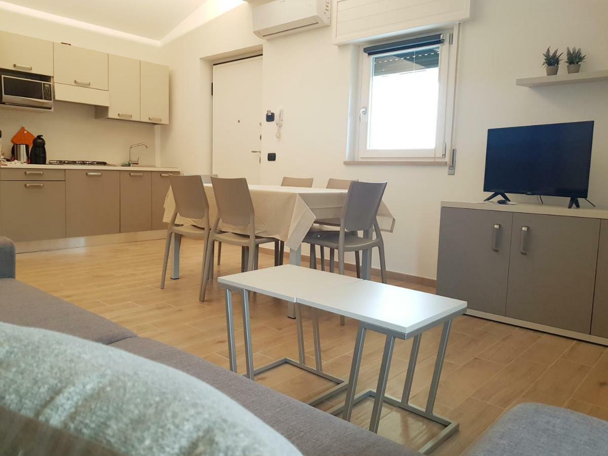Apartamento Poggio Di Pastrengo Exterior foto