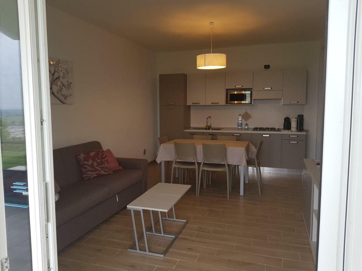 Apartamento Poggio Di Pastrengo Exterior foto
