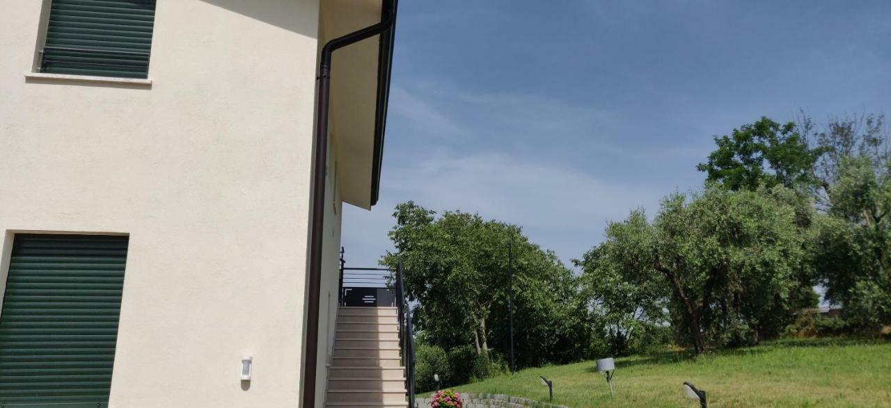 Apartamento Poggio Di Pastrengo Exterior foto